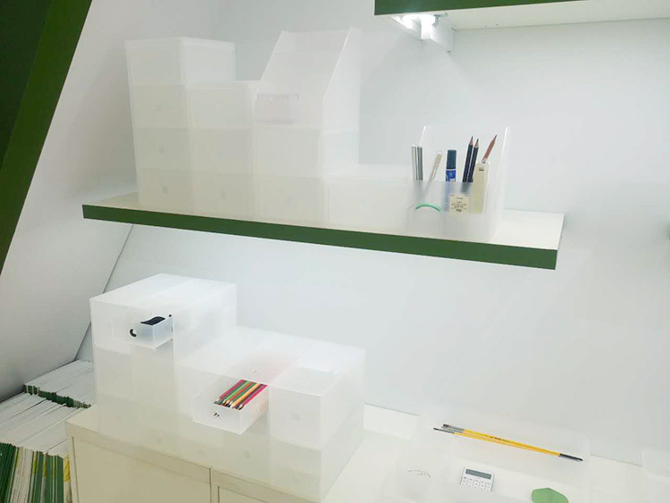 納川家居展位一角